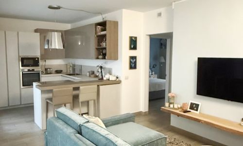 Soggiorno con cucina a vista